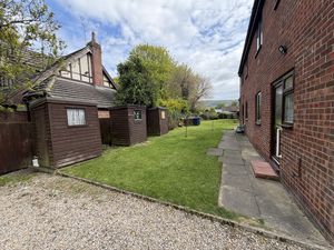 Photo 1- click for photo gallery